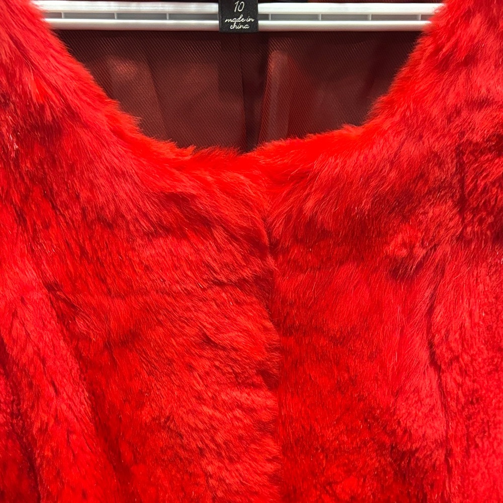 Luxurious 100% Red Rabbit Fur Coat - Picture 5 of 7